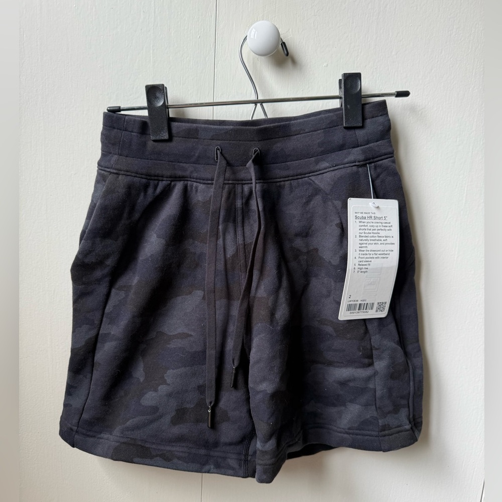 NWT Lululemon Scuba HR Short 5”